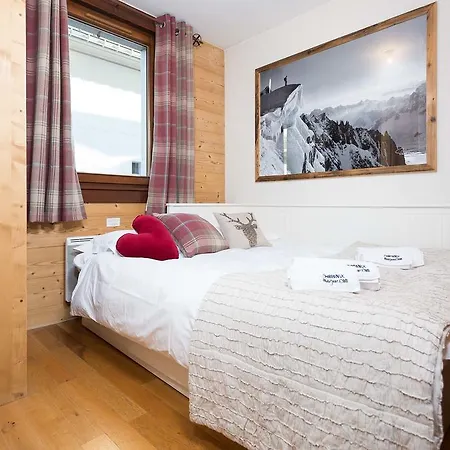 Apartman Le Paradis 8 - Year *