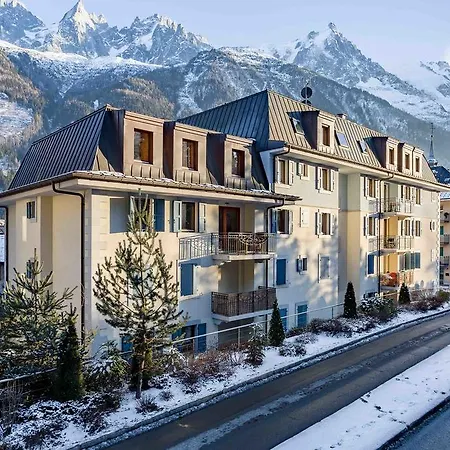 Le Paradis 8 - Year * Chamonix